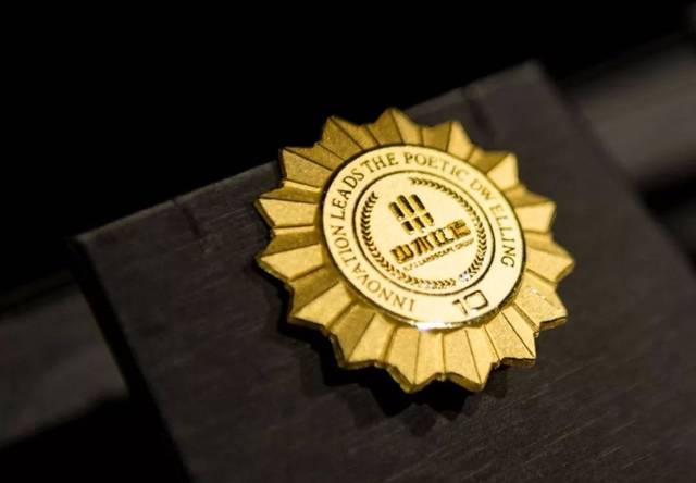 紀念徽章胸章定制常見尺寸規格及薄厚各是多少一般多少錢